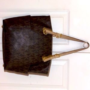 MK bag wallet included /slightly used